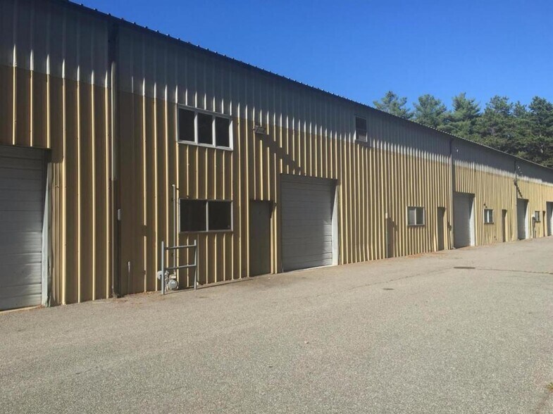 56 Bowdoin Rd, Mashpee, MA for sale - Building Photo - Image 1 of 1