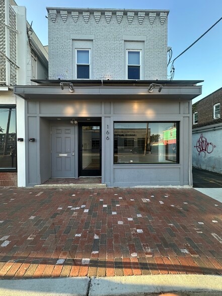 166 Monmouth St, Red Bank, NJ for lease - Building Photo - Image 3 of 29