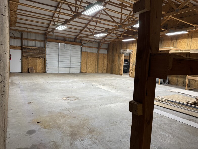 2 N 6th St, Festus, MO for lease - Interior Photo - Image 3 of 3