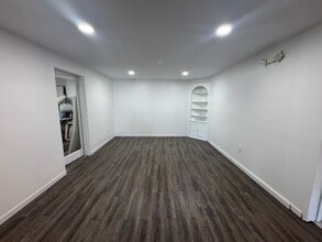 830 E State St, Geneva, IL for lease Building Photo- Image 1 of 7