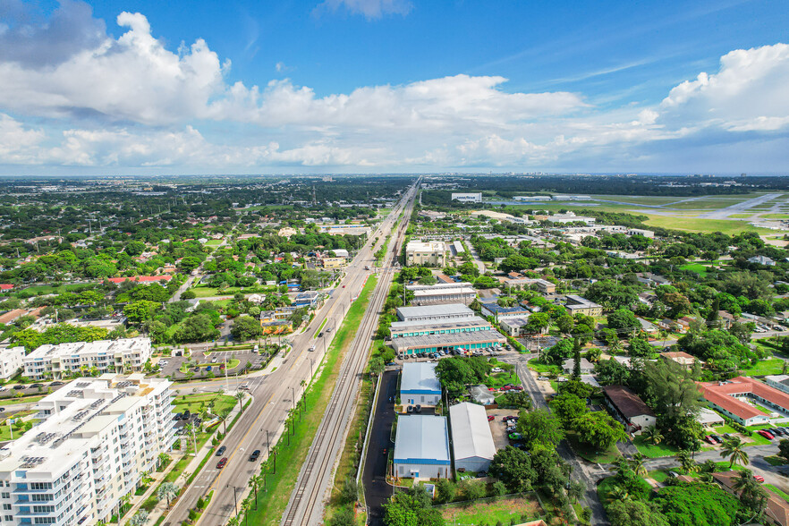 621 NE 1st Ave, Pompano Beach, FL for sale - Building Photo - Image 3 of 37