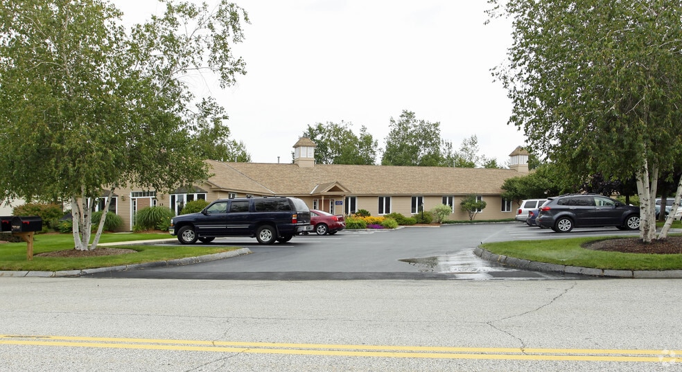 13 Chenell Dr, Concord, NH for sale - Building Photo - Image 2 of 6