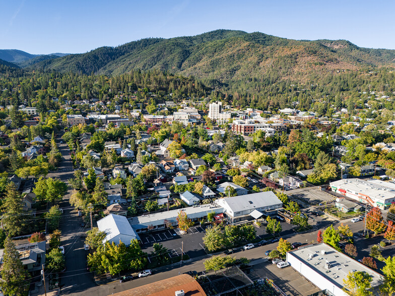 340 A St, Ashland, OR for sale - Building Photo - Image 1 of 34