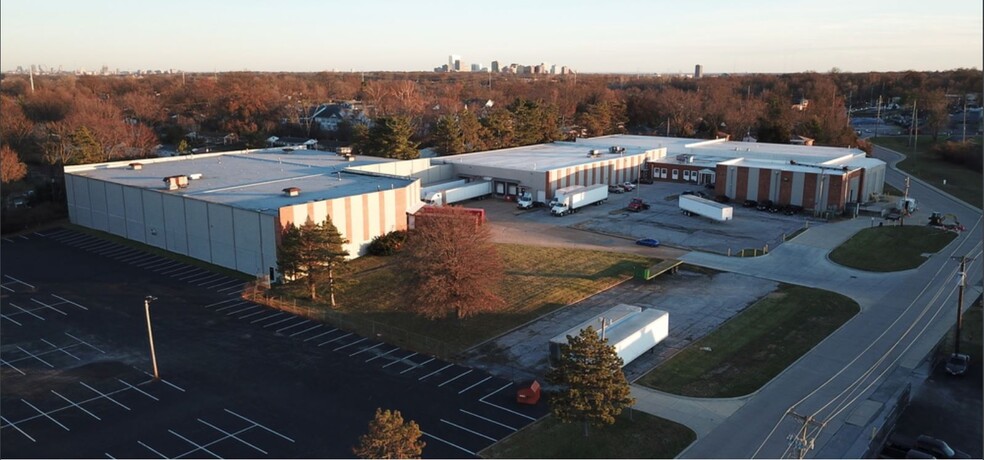 1220 N Price Rd, Olivette, MO for lease - Building Photo - Image 1 of 25