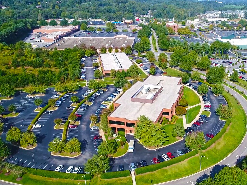 1100 Ridgefield Blvd, Asheville, NC 28806