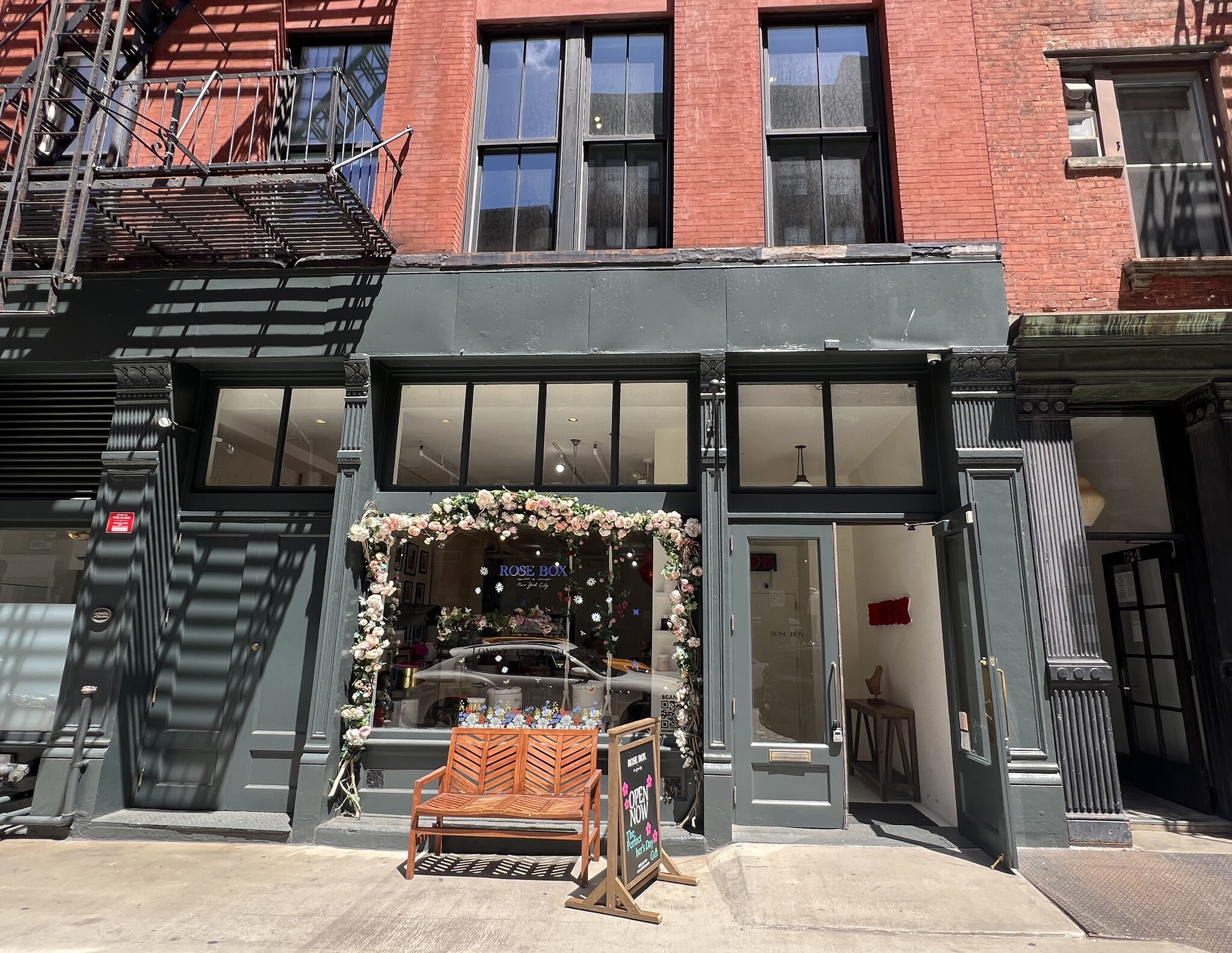 186 Franklin St, New York, NY for lease Building Photo- Image 1 of 12