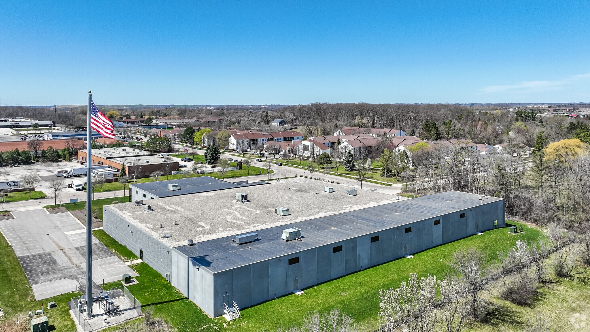 8372 N Steven Rd, Milwaukee, WI for sale Building Photo- Image 1 of 1