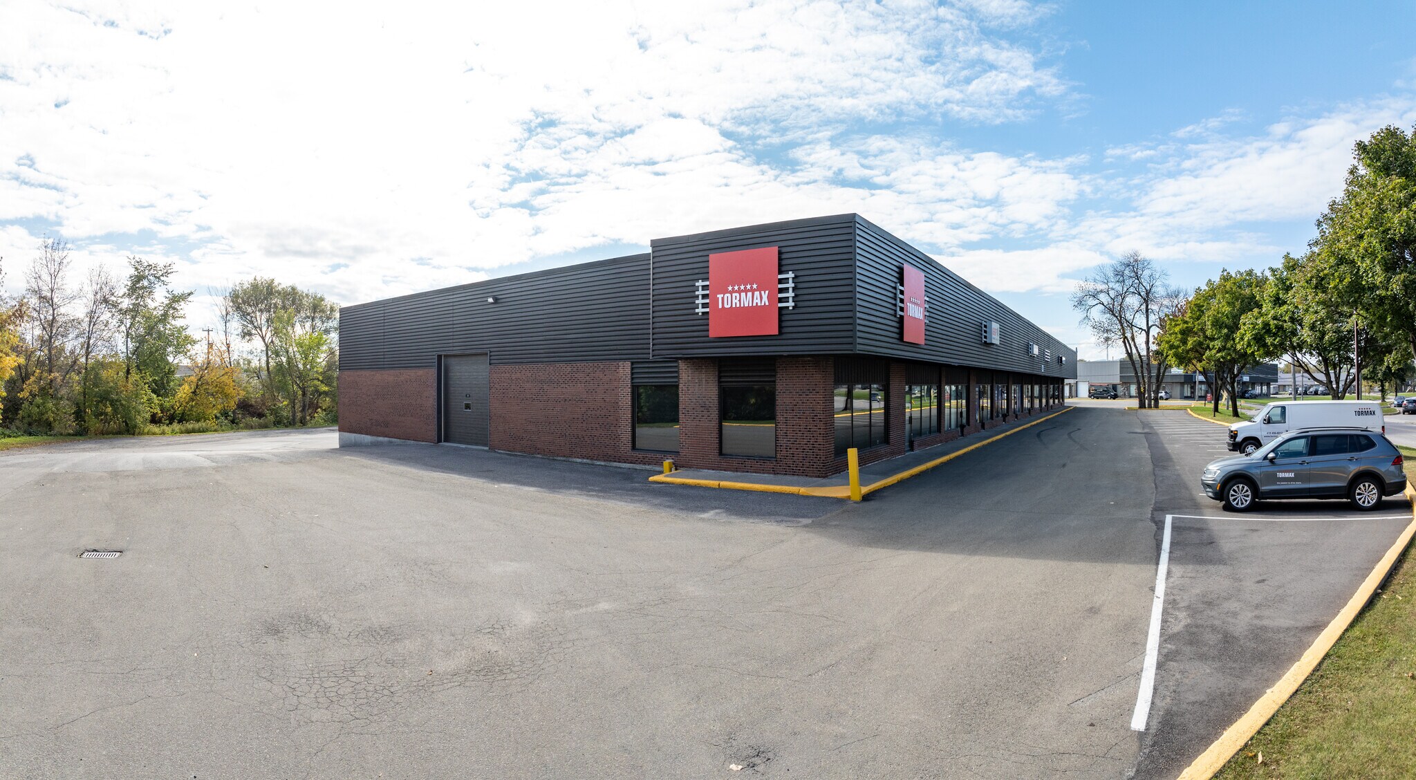 955 Av Saint-Jean-Baptiste, Québec, QC for lease Building Photo- Image 1 of 3
