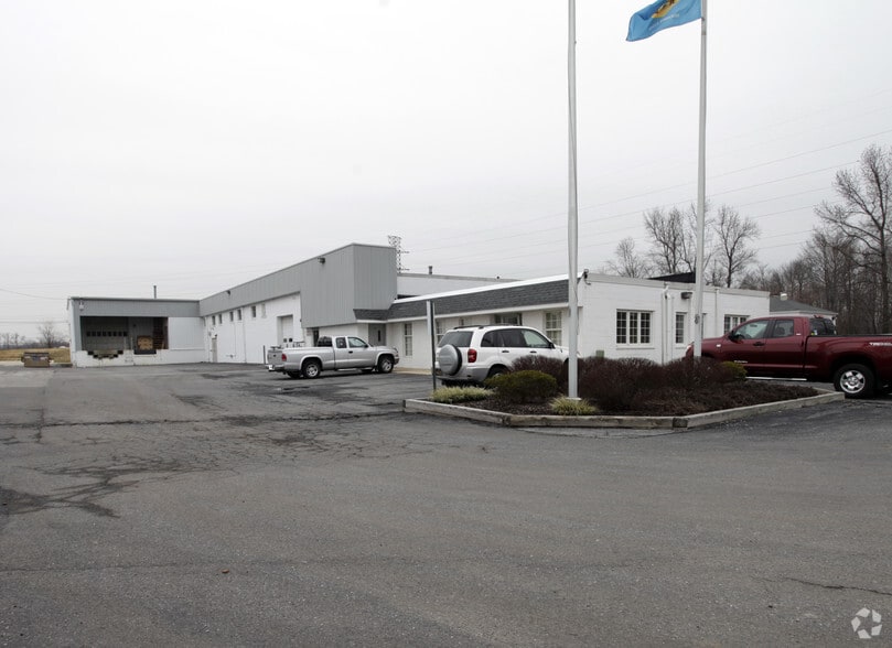 21 Bellecor Dr, New Castle, DE for lease - Building Photo - Image 3 of 3
