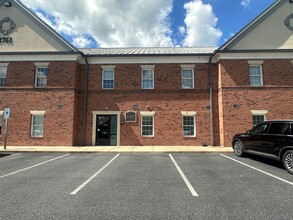 2761 Jefferson Davis Hwy, Stafford, VA for lease Building Photo- Image 2 of 14