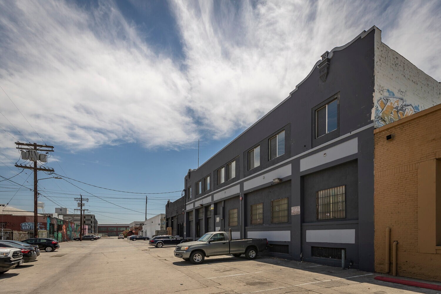 19221926 E 7th Pl, Los Angeles, CA 90021 ARTS DISTRICT CREATIVE