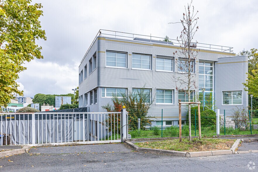 10-12 Rue Marcel Paul, Bezons for sale - Primary Photo - Image 1 of 2