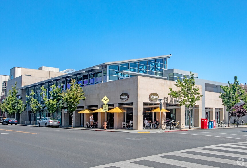 101 Forest Ave, Palo Alto, CA 94301