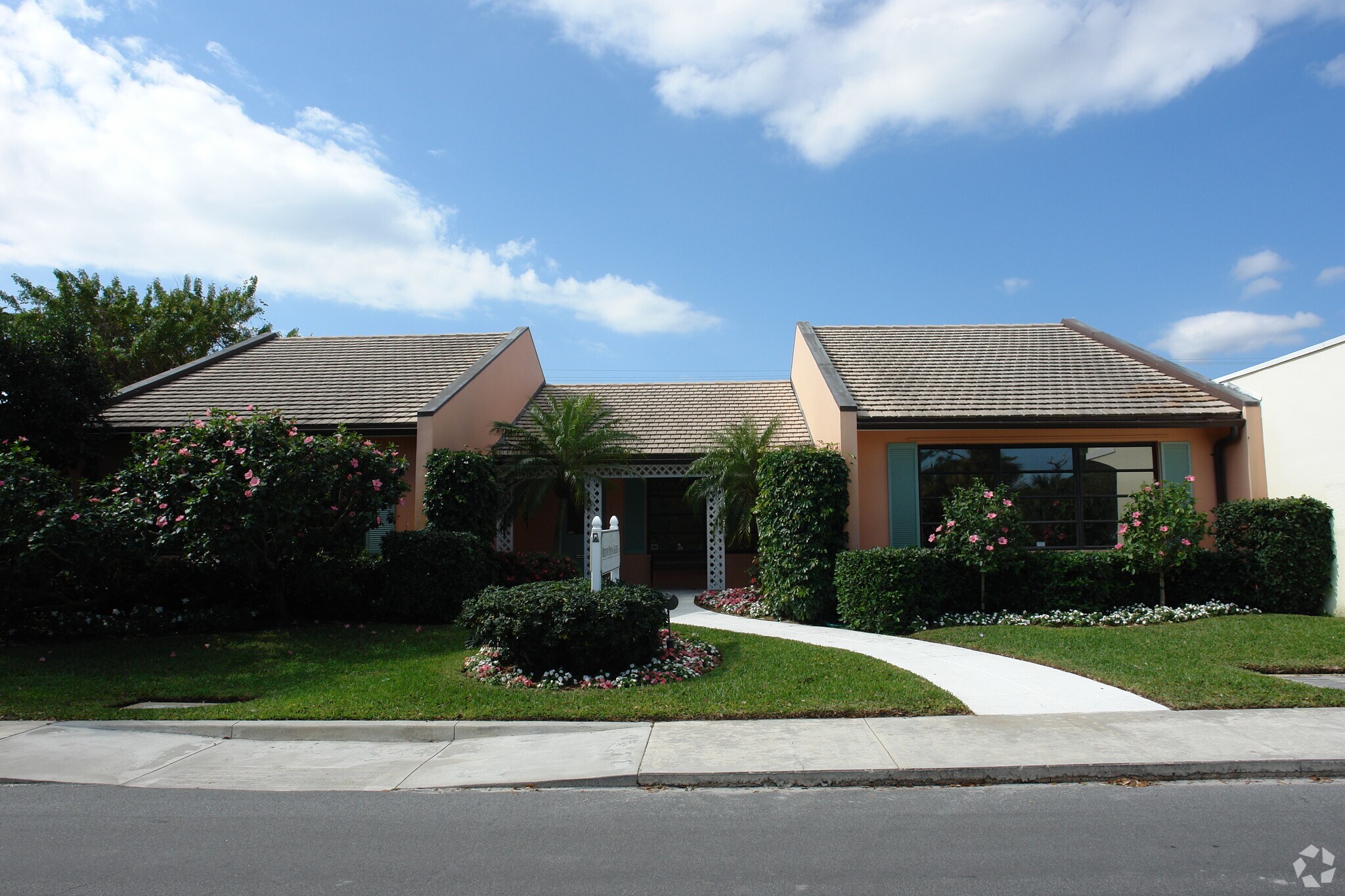 11870 SE Dixie Hwy, Hobe Sound, FL for sale Primary Photo- Image 1 of 1