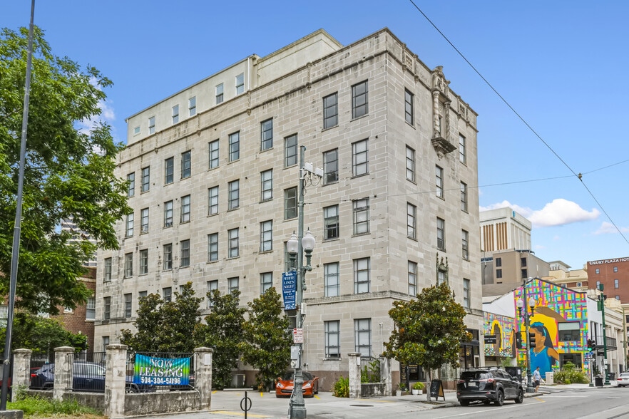 703 Carondelet St, New Orleans, LA for sale - Building Photo - Image 2 of 18