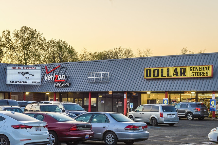 300-499 Downtowner Plz, Coshocton, OH for sale - Building Photo - Image 3 of 65