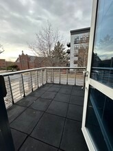 1725 N McGovern St, Highland Park, IL for lease Building Photo- Image 1 of 7