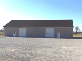 1416 N Chestnut St, Huntingburg IN - Warehouse