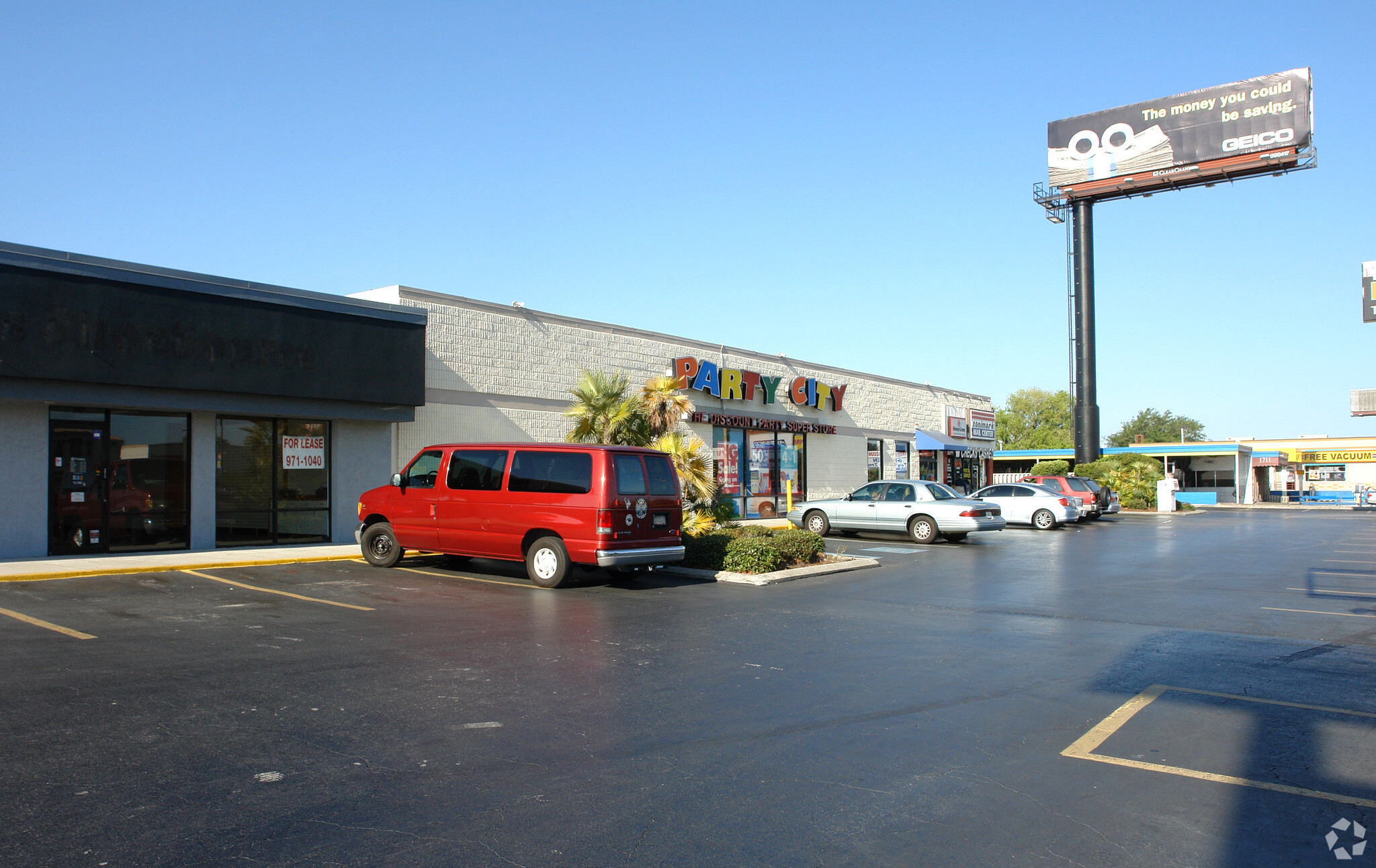 1715-1719 E Fowler Ave, Tampa, FL for sale Building Photo- Image 1 of 1