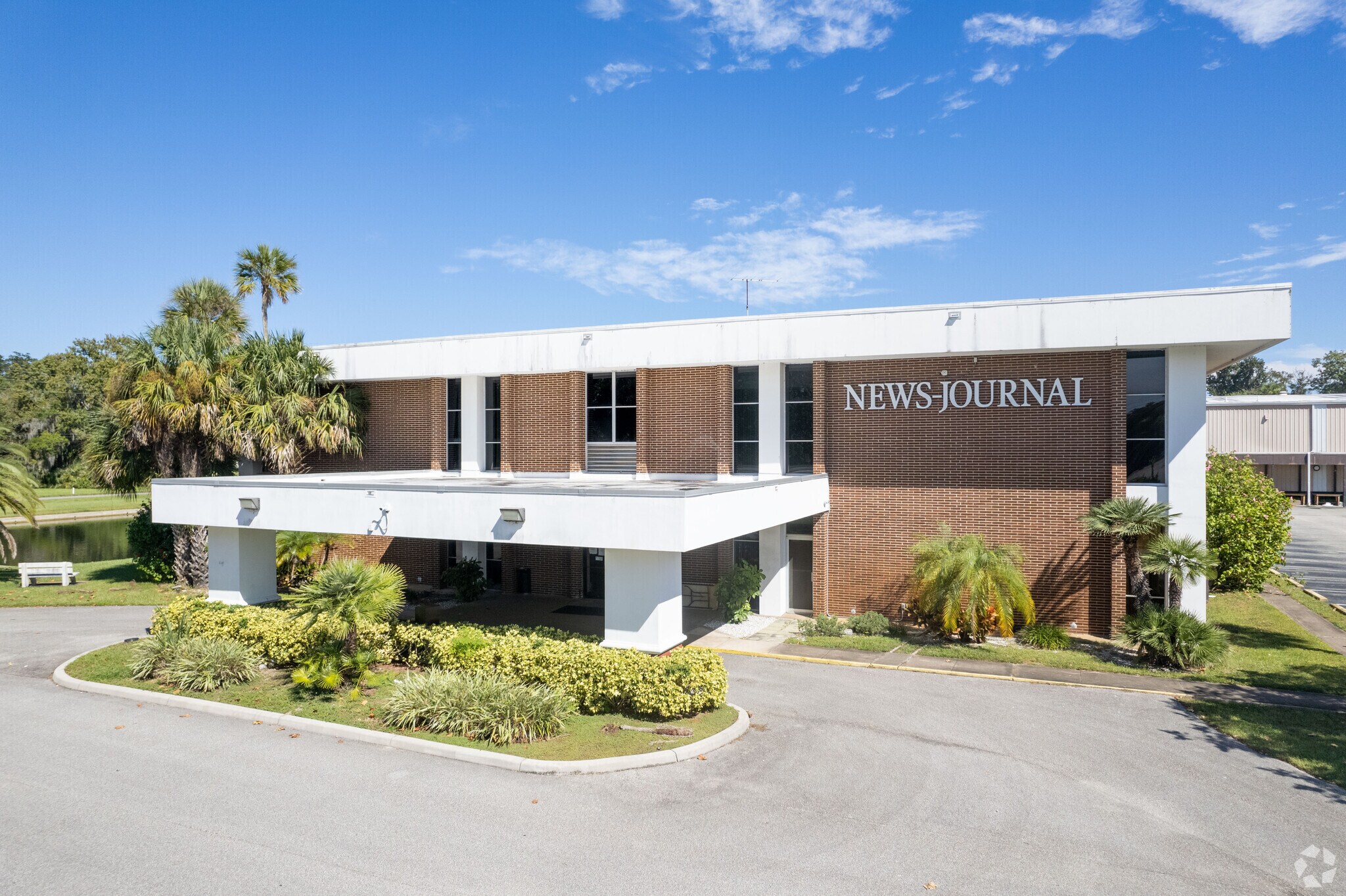 901 6th St, Daytona Beach, FL 32117 Daytona Beach News Journal HQ and
