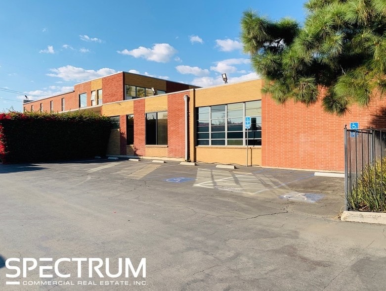 7241 Lankershim Blvd, North Hollywood, CA for lease - Primary Photo - Image 1 of 18