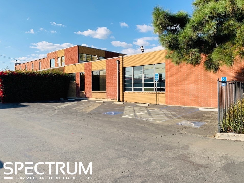 7241 Lankershim Blvd, North Hollywood, CA for lease Primary Photo- Image 1 of 19