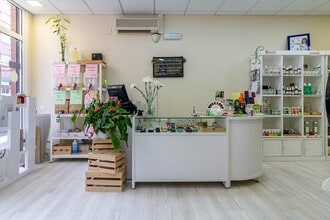 Retail in Martorell, Barcelona for lease Interior Photo- Image 2 of 5