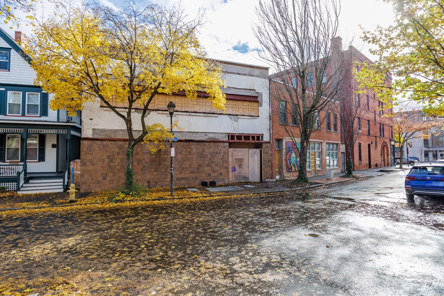 20 Windsor St, Rochester, NY for sale - Building Photo - Image 2 of 9