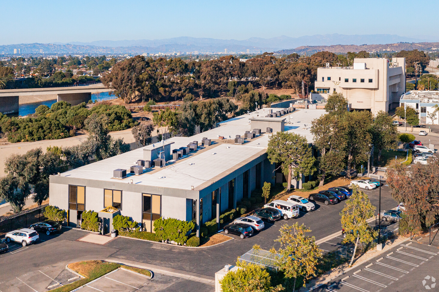 5301 Beethoven St, Playa Vista, CA for lease - Building Photo - Image 1 of 18