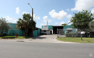 More details for 2090 Powerline Rd, Pompano Beach, FL - Industrial for Lease