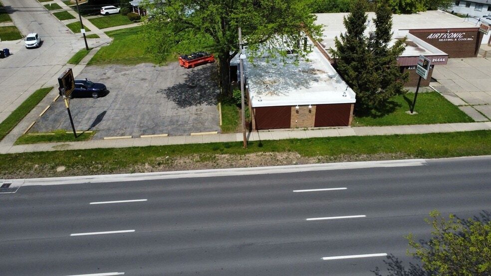 26684 Grand River Ave, Redford, MI for sale - Building Photo - Image 2 of 16