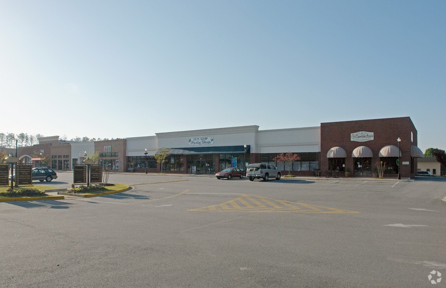 650 Henderson Dr, Cartersville, GA for lease - Building Photo - Image 3 of 6