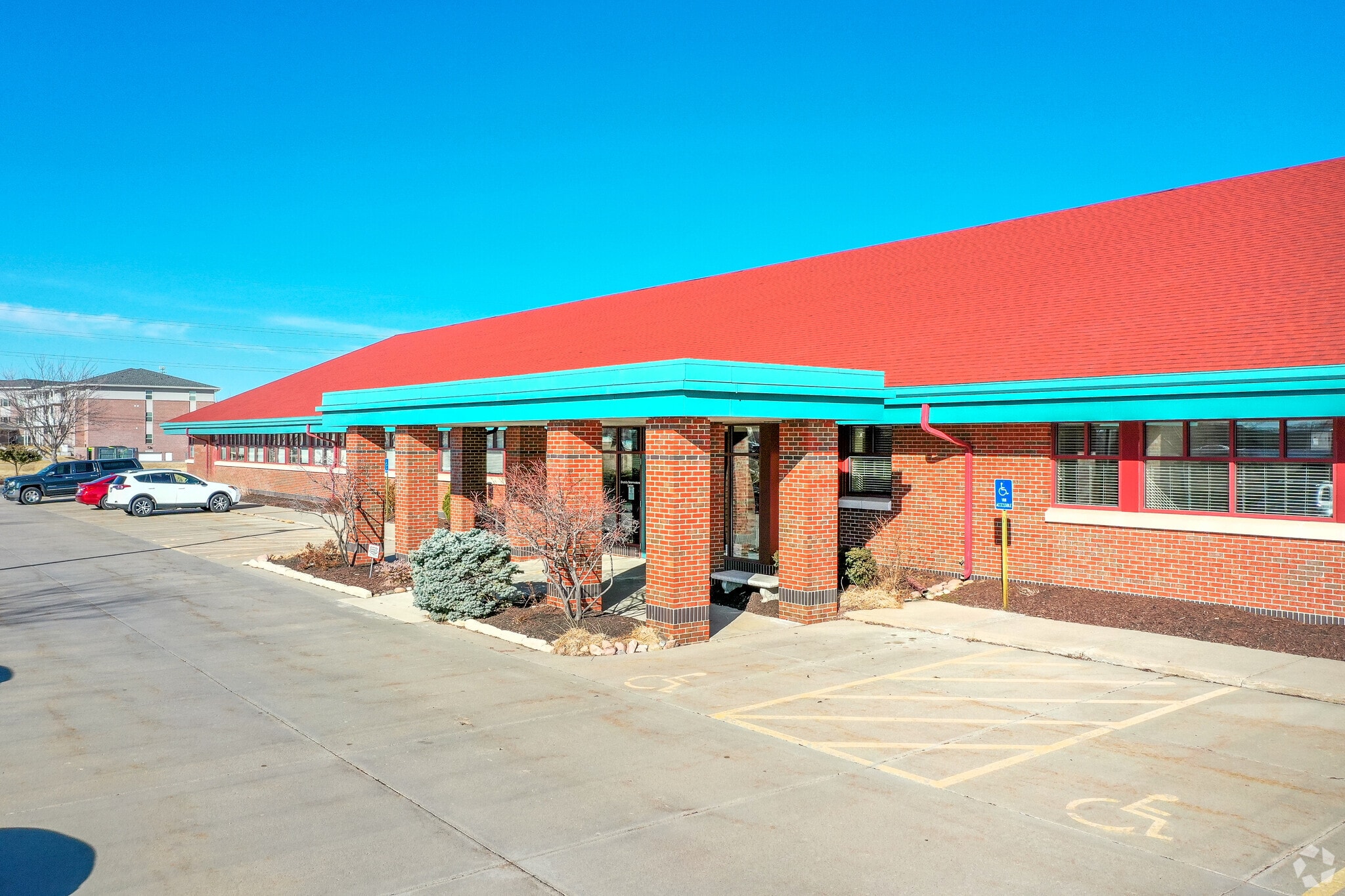 7800 S 15th St, Lincoln, NE for sale Primary Photo- Image 1 of 5