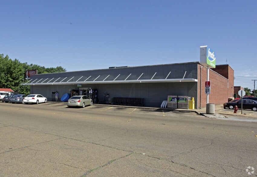 148 W Van Dorn Ave, Holly Springs, MS 38635 Retail for Sale