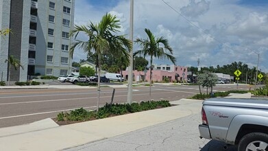 7310-7316 Central Ave, Saint Petersburg, FL for lease - Commercial Listing Video