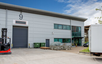 Ockham Dr, Greenford for lease Building Photo- Image 2 of 6