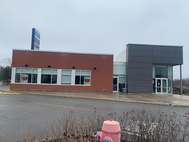 51 Boul de la Gappe, Gatineau, QC for lease - Building Photo - Image 2 of 7