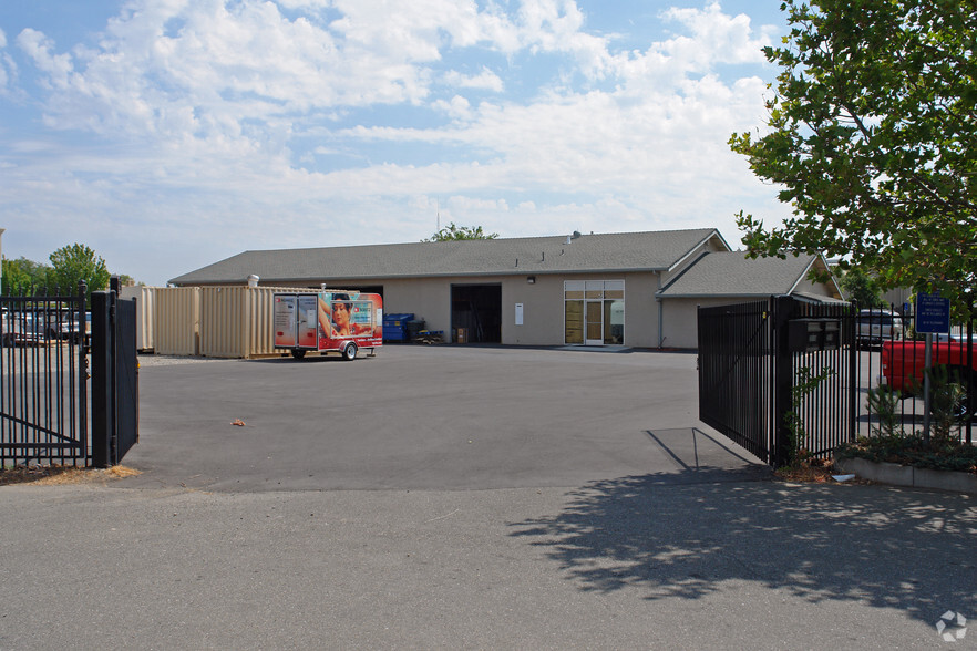 2515 Q St, Rio Linda, CA for sale - Building Photo - Image 1 of 1