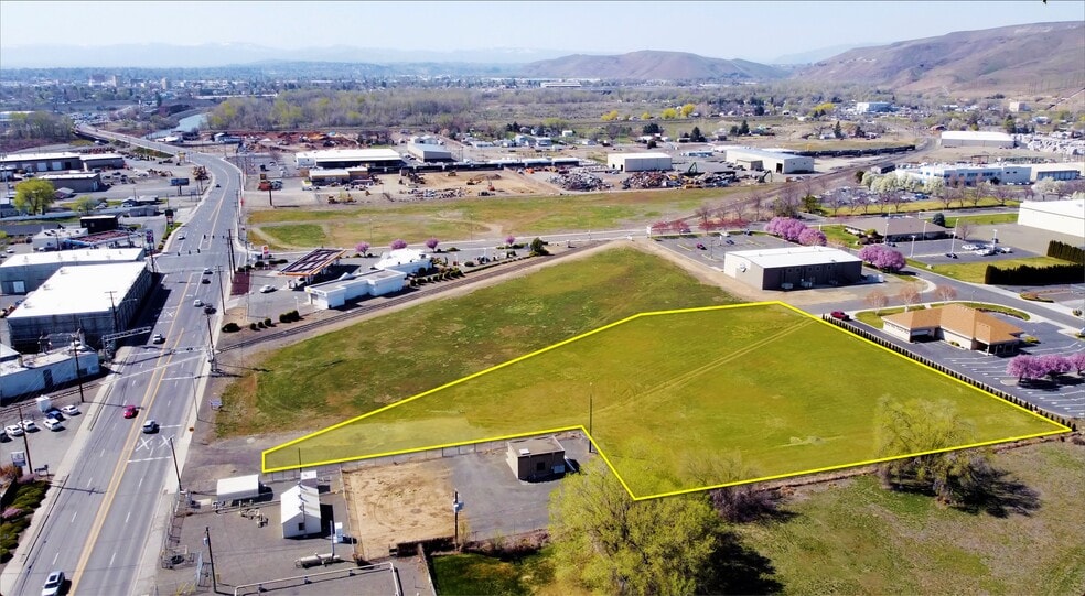 KNA Terrace Heights Drive, Yakima, WA 98901 Land for Sale