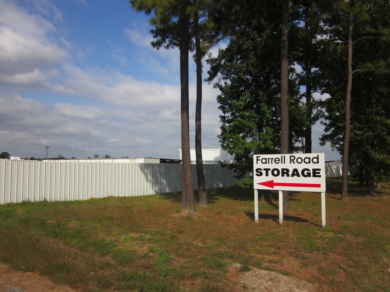 2915 Farrell Rd, Houston, TX for sale - Building Photo - Image 1 of 1