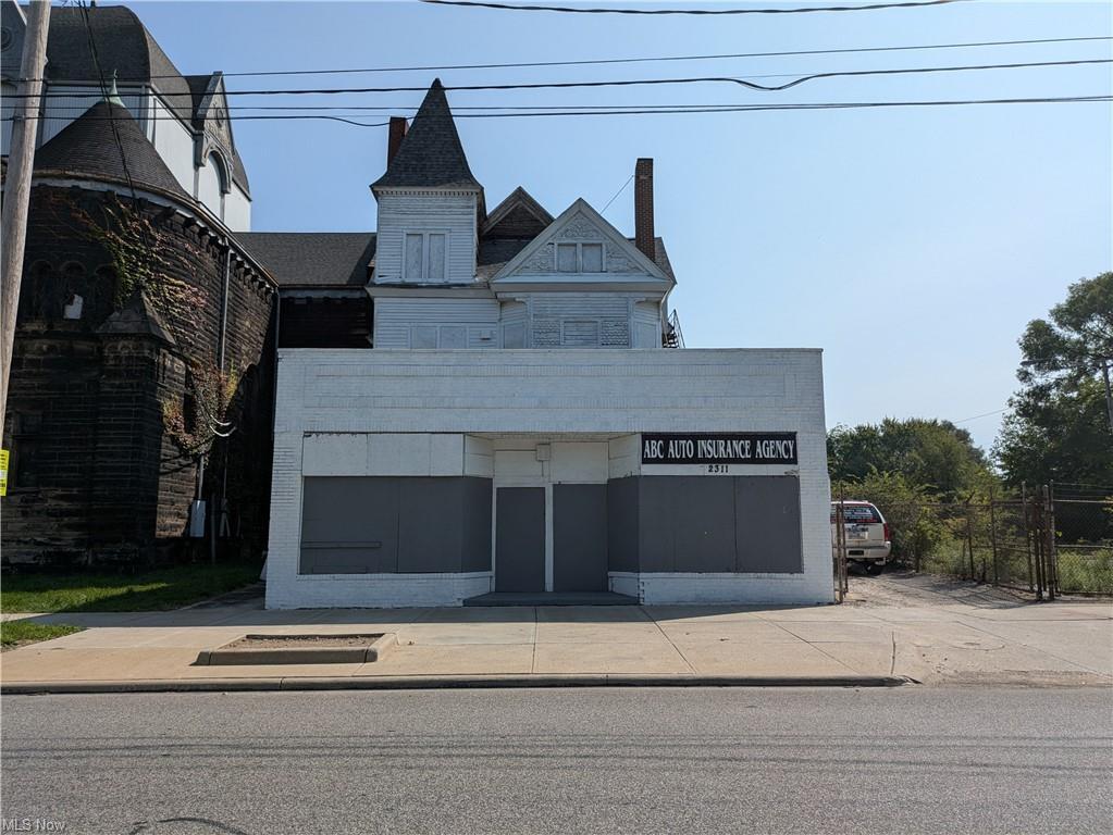 2311 E 55th St, Cleveland, OH for sale Primary Photo- Image 1 of 15