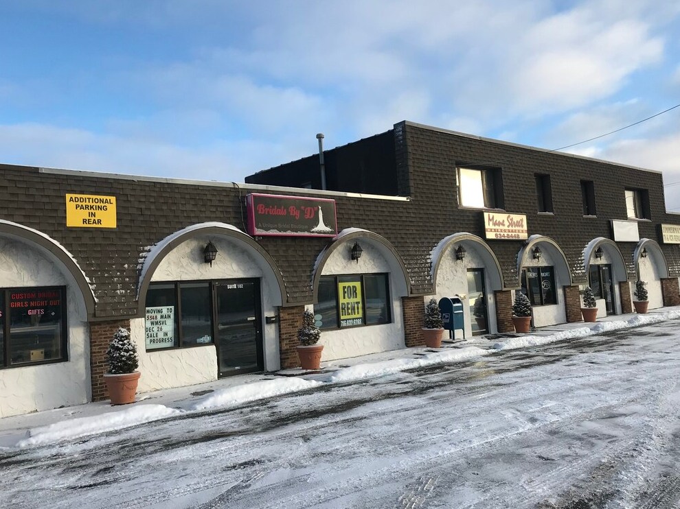 6810 Main St, Williamsville, NY 14221