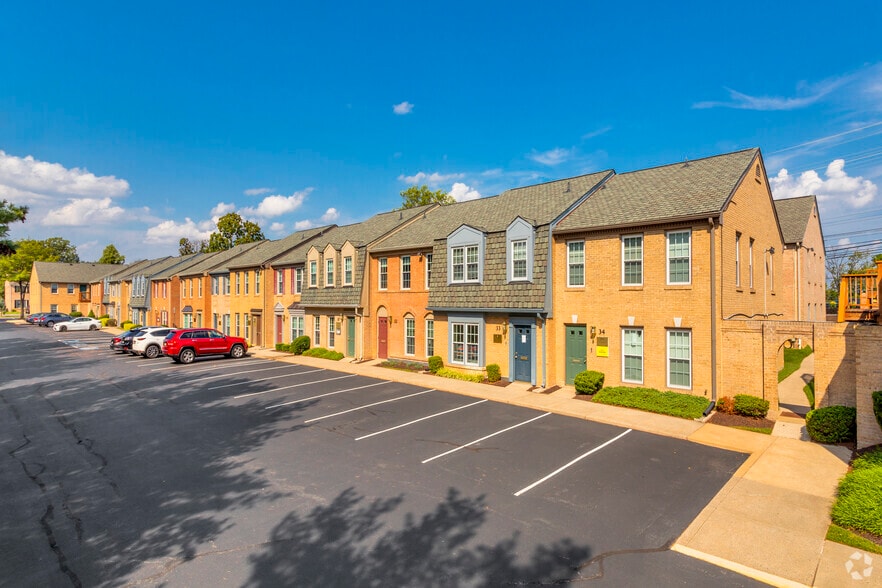 932 Hungerford Dr, Rockville, MD 20850