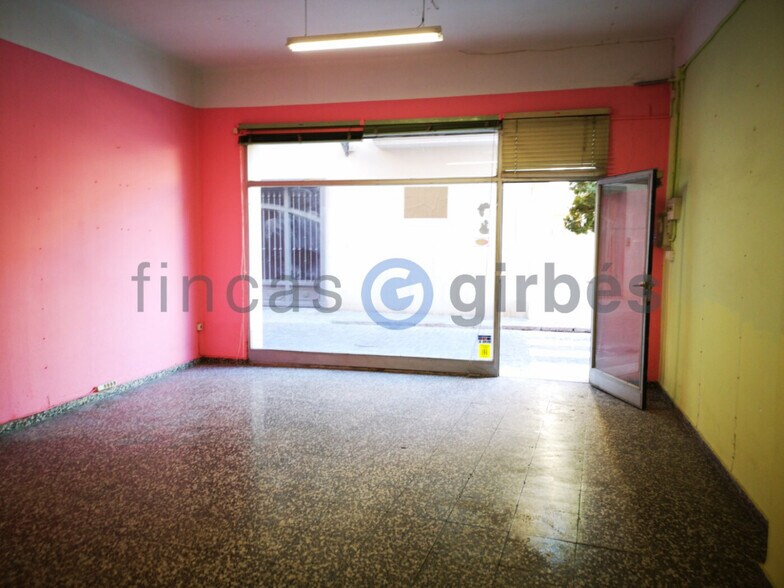 Retail in Algemesí for lease - Building Photo - Image 1 of 11