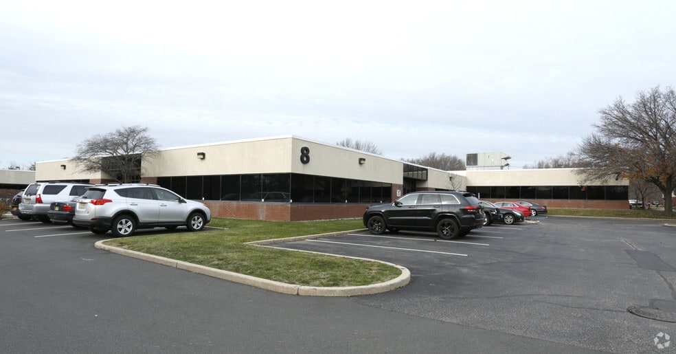 1090 King Georges Post Rd, Edison, NJ for lease - Primary Photo - Image 3 of 10