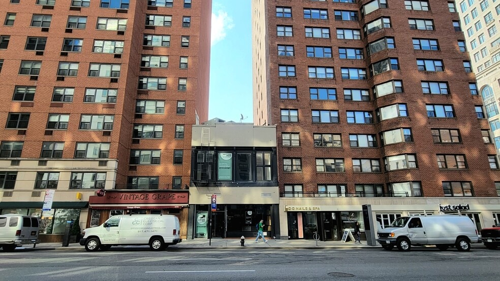 1477 Third Ave, New York, NY for sale - Building Photo - Image 1 of 1