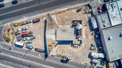 2300 Western Ave, Las Vegas, NV - AERIAL  map view
