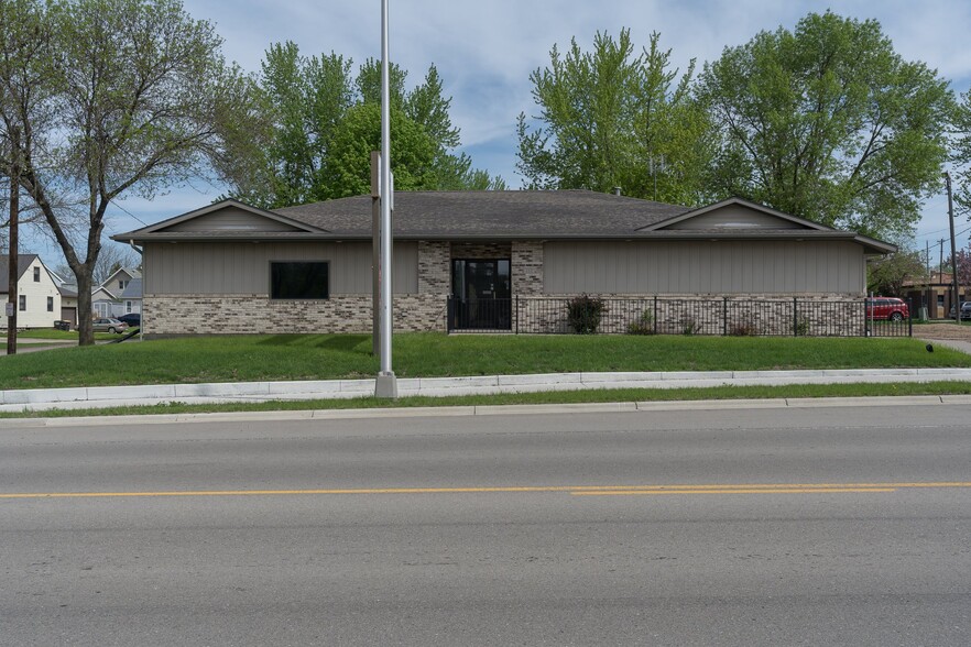 608 Walnut Ave, Madison Lake, MN for sale - Building Photo - Image 1 of 27