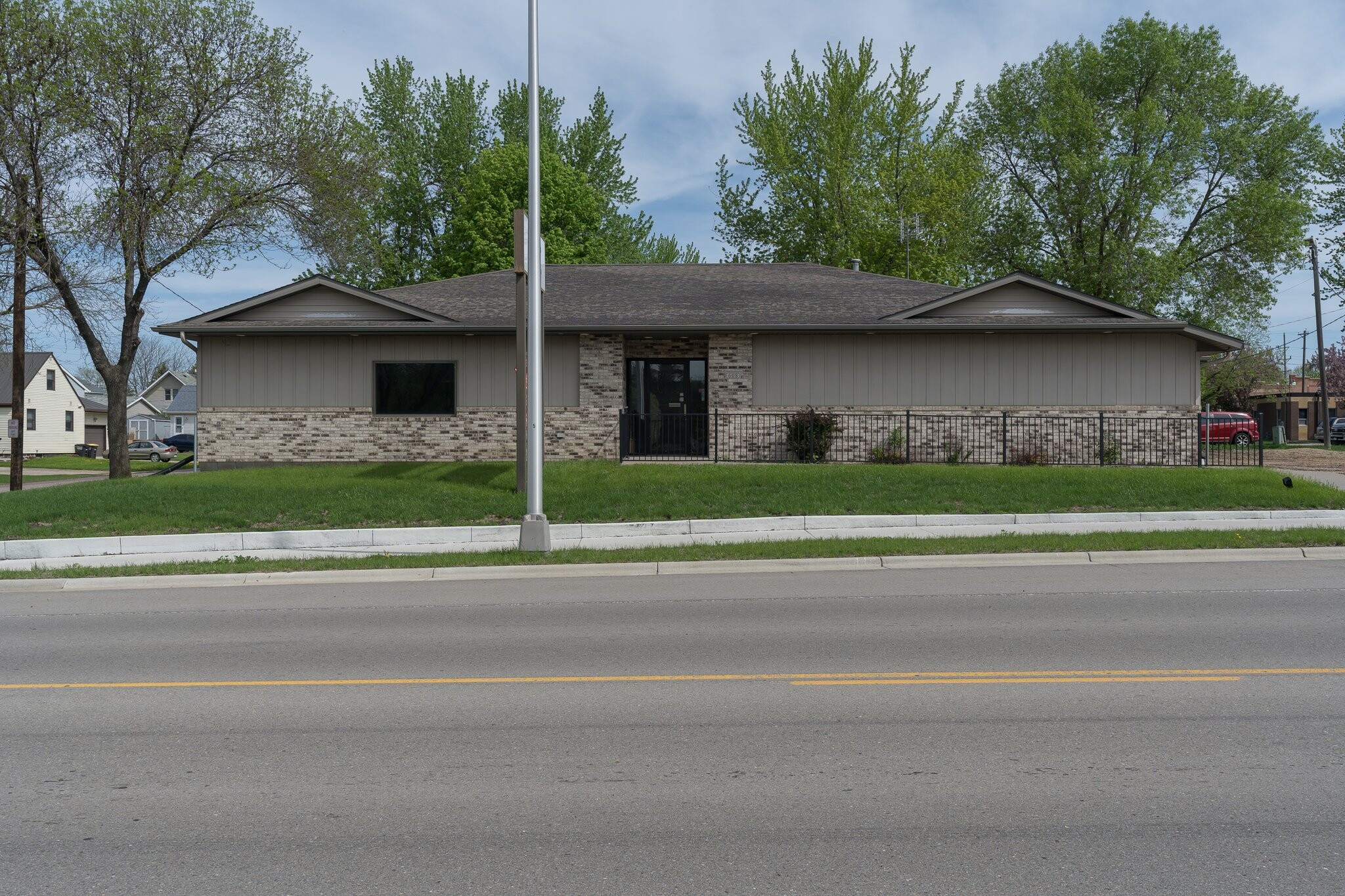 608 Walnut Ave, Madison Lake, MN for sale Building Photo- Image 1 of 28