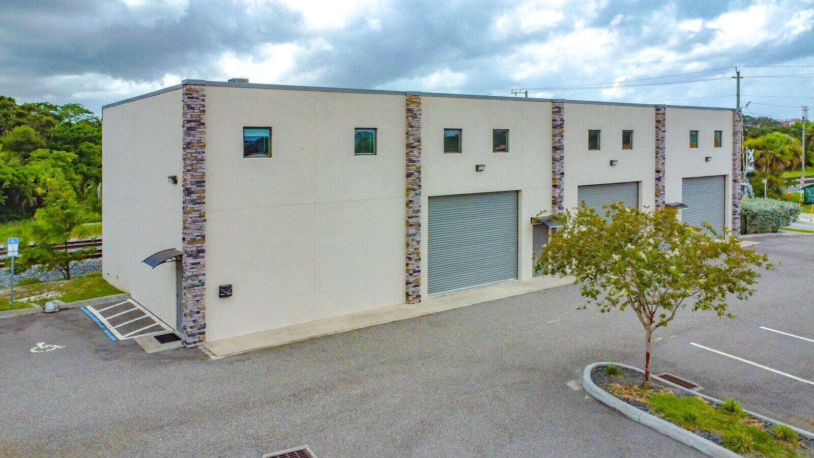 1201 1209 Wh Jackson St Melbourne - 1201 1209 Wh Jackson St Melbourne FL Building Photo 1 HighDefinition 